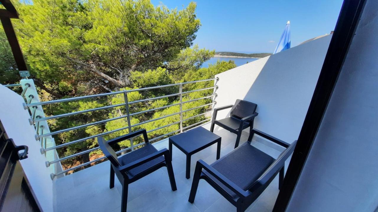 Apartman Valinor Miholascica Exterior photo